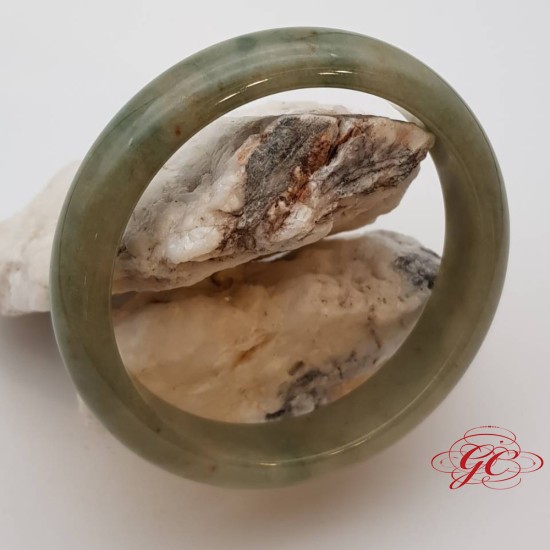【肌容雪】緬甸天然A貨湖水綠飄花翡翠手鐲 編號82 (鐲寬57.3mm #18.5號)